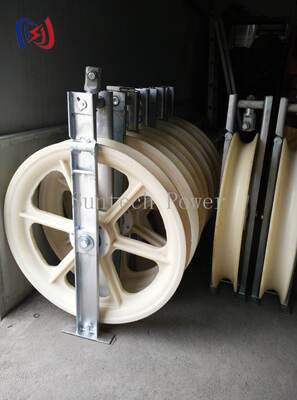 822mm Sheave 30KN Rated Load Conductor Stringing Block with Three Groove Material Options for Overhead Line Stringing