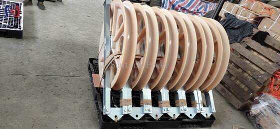 916mm Sheave Conductor Stringing Block with 125mm Wide Groove and 50KN Rated Load for Large Diameter Conductors