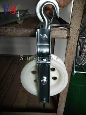 Lightweight Single Sheave Stringing Block with 5-20KN Rated Load for Easy Handling by Utility Crews