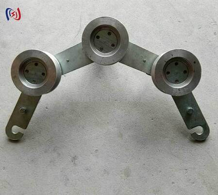 Durable Hook Type Grounding Block for Quick and Secure Low Resistance Grounding in Power Systems